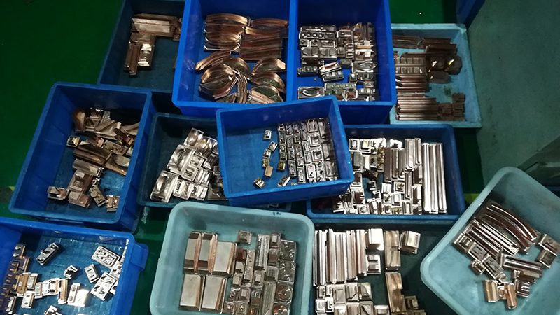 汽车模具制造厂资质要求：合规之路解析